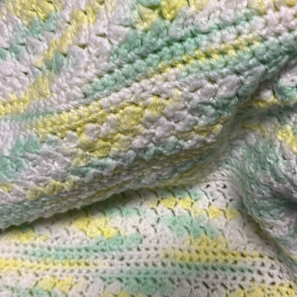 Handmade Crochet Blanket - Picture 9 of 15